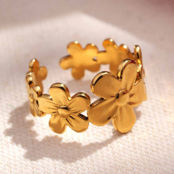 Floral Leaf Motif Band - 1