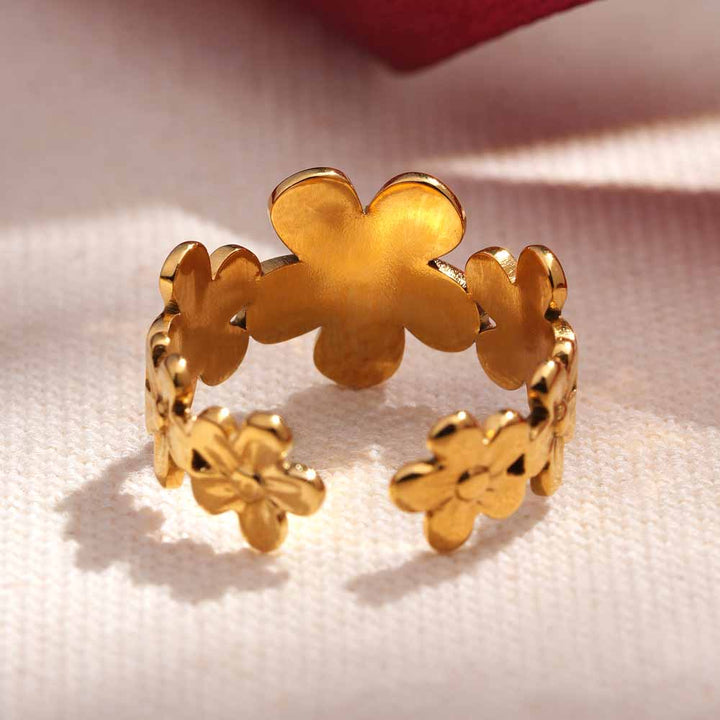 Floral Leaf Motif Band - 3