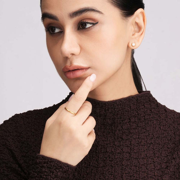 Sole Aura Minimal Gold Band