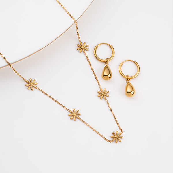 Daisy Flower Necklace & Waterdrop Hoop Earrings Combo Set