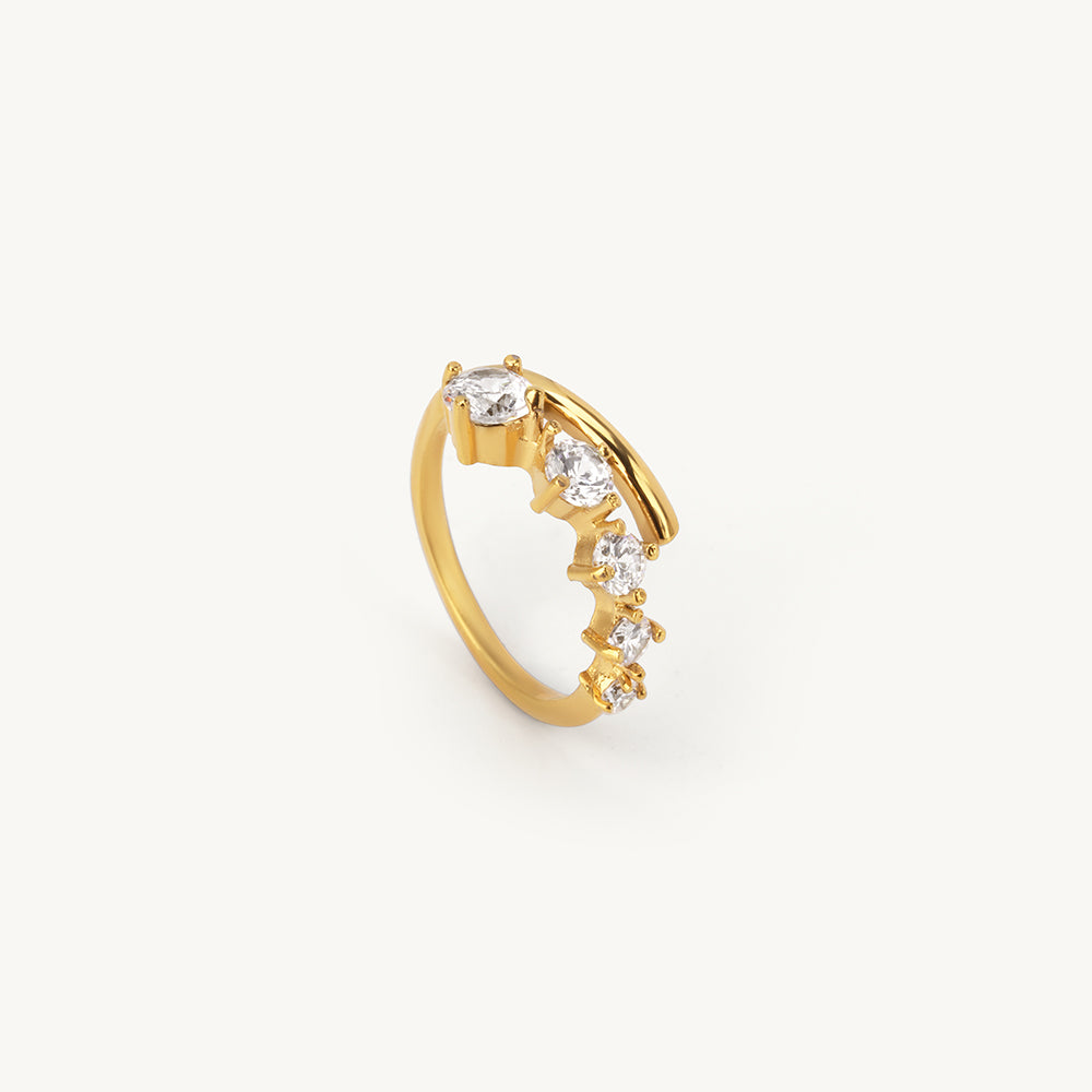 Stylish Stone Ray Ring