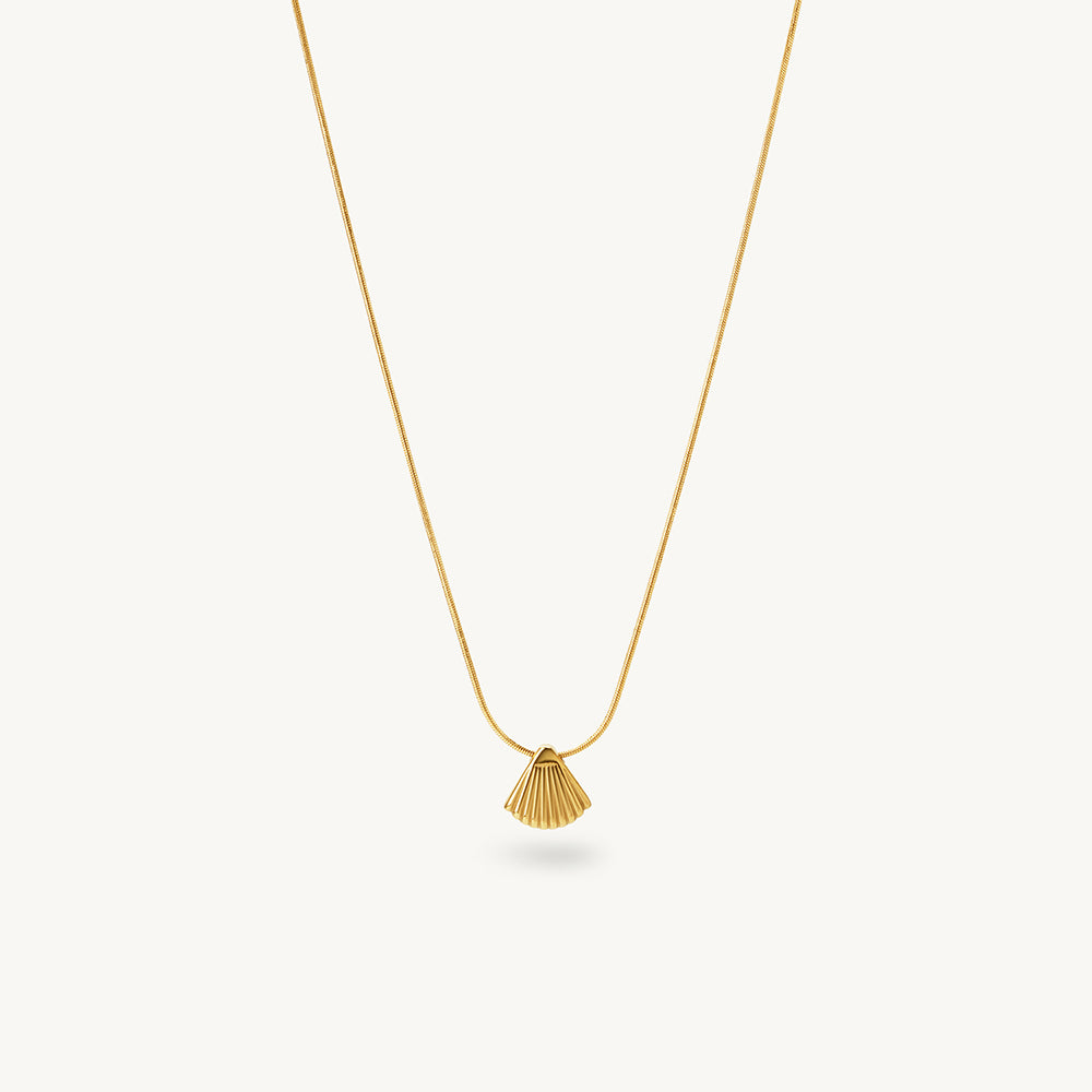 Sunlit Shell Pendant Necklace