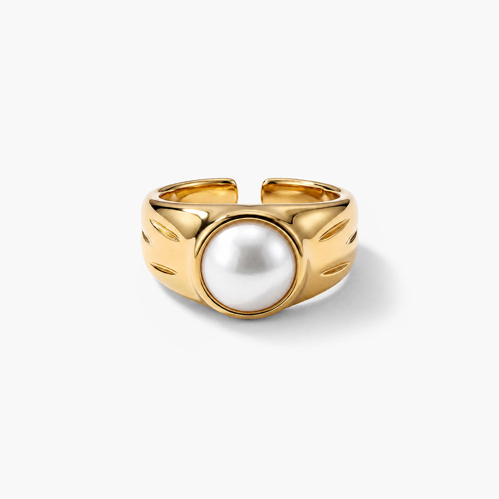 Bold Pearl Adjustable Ring