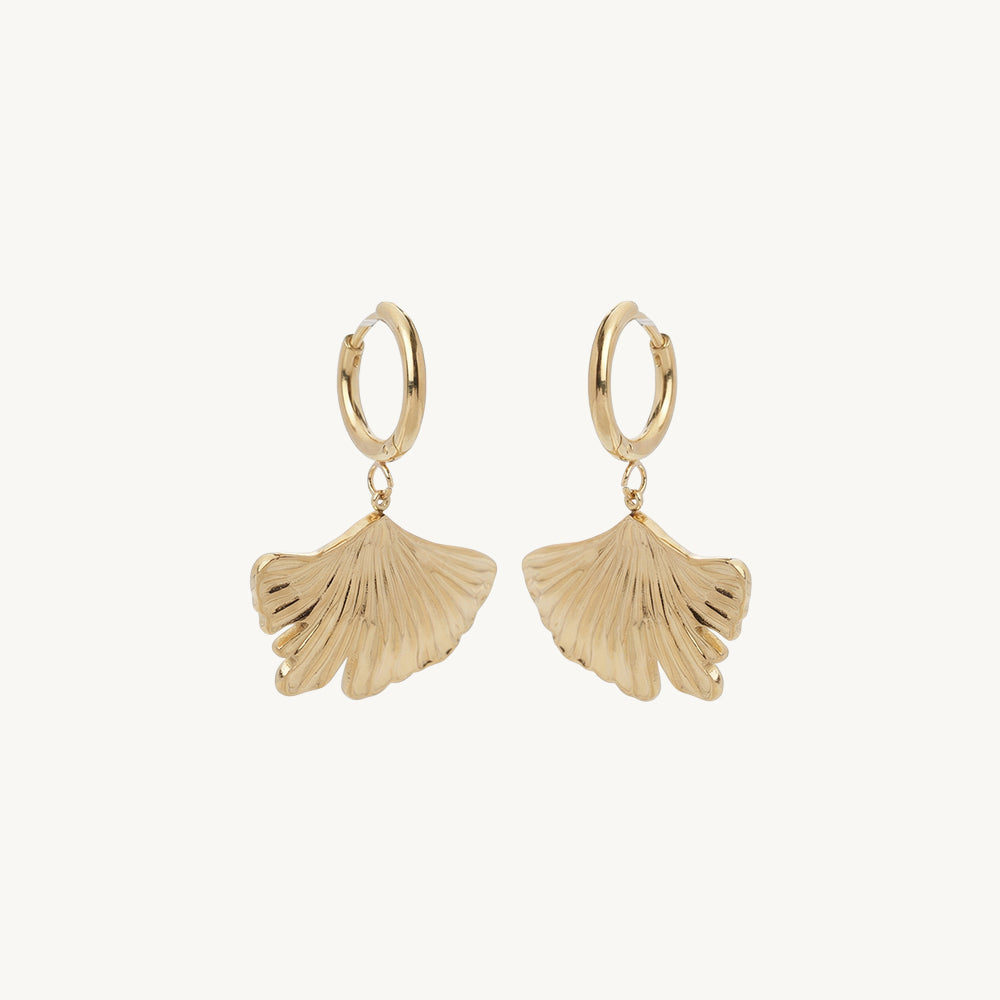 Oyster Lines Drop Earrings