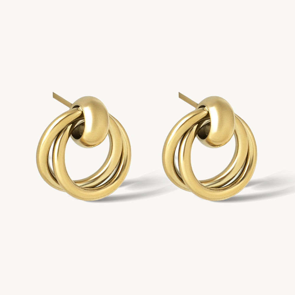 Interlocked Rings Stud Earring