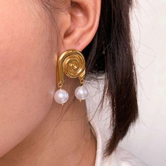 Smooth Conch Imitation Pearl Drop Earrings