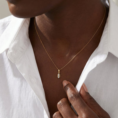 Lumi Column 9KT Gold Lab Grown Diamond Pendant