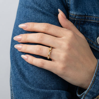 Eternal Link 9KT Gold Lab Grown Diamond Ring