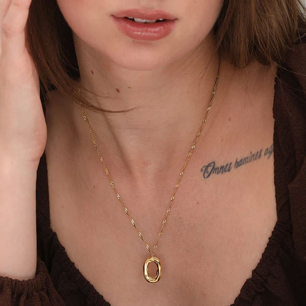 Shop Wobbly Oval Necklace- 18k Gold Plated Palmonas-4